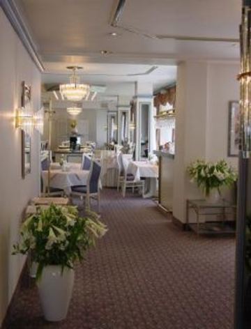 Carathotel München